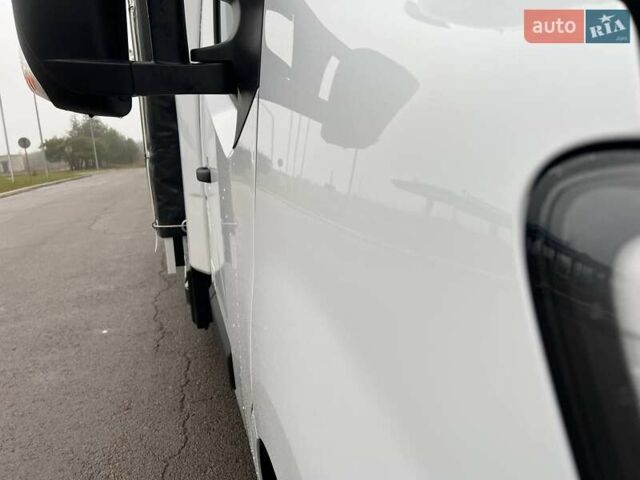 Белый Рено Мастер, объемом двигателя 2.3 л и пробегом 248 тыс. км за 21500 $, фото 53 на Automoto.ua