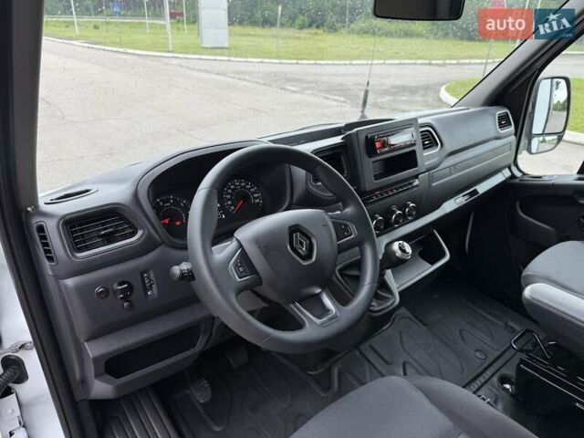 Белый Рено Мастер, объемом двигателя 2.3 л и пробегом 305 тыс. км за 20500 $, фото 47 на Automoto.ua