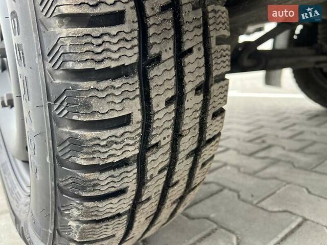 Білий Рено Мастєр, об'ємом двигуна 2.3 л та пробігом 280 тис. км за 19998 $, фото 30 на Automoto.ua