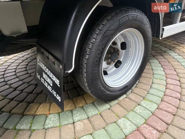 Белый Рено Мастер, объемом двигателя 2.3 л и пробегом 342 тыс. км за 29999 $, фото 61 на Automoto.ua