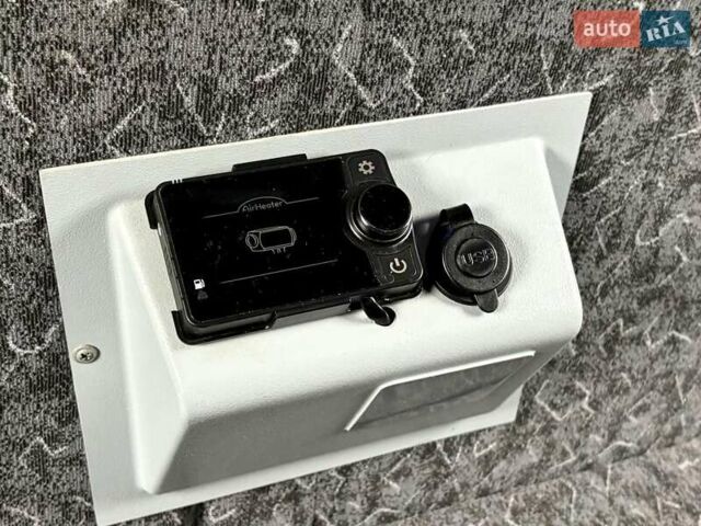 Белый Рено Мастер, объемом двигателя 2.3 л и пробегом 316 тыс. км за 19999 $, фото 44 на Automoto.ua