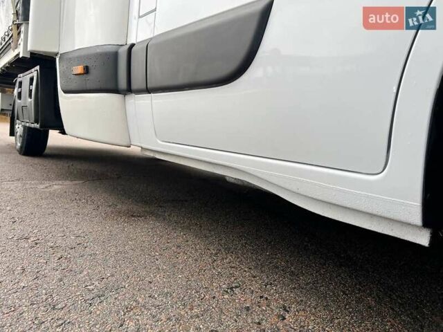 Белый Рено Мастер, объемом двигателя 2.3 л и пробегом 308 тыс. км за 20750 $, фото 45 на Automoto.ua