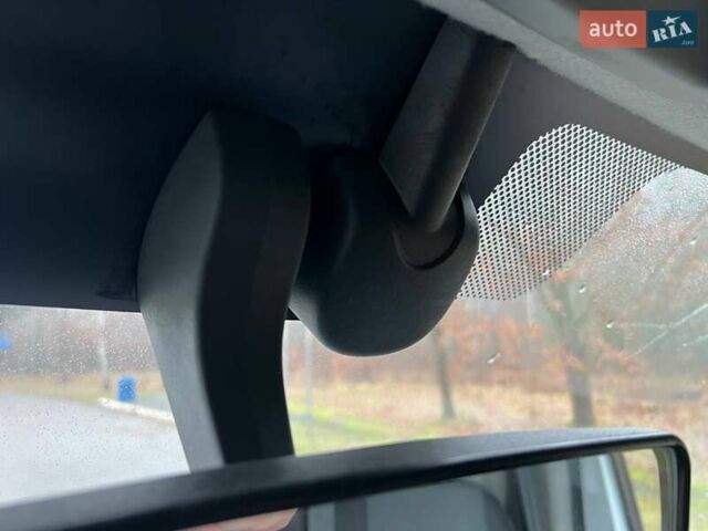 Белый Рено Мастер, объемом двигателя 2.3 л и пробегом 248 тыс. км за 21500 $, фото 73 на Automoto.ua