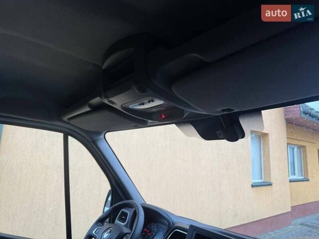 Белый Рено Мастер, объемом двигателя 2.3 л и пробегом 342 тыс. км за 29999 $, фото 33 на Automoto.ua