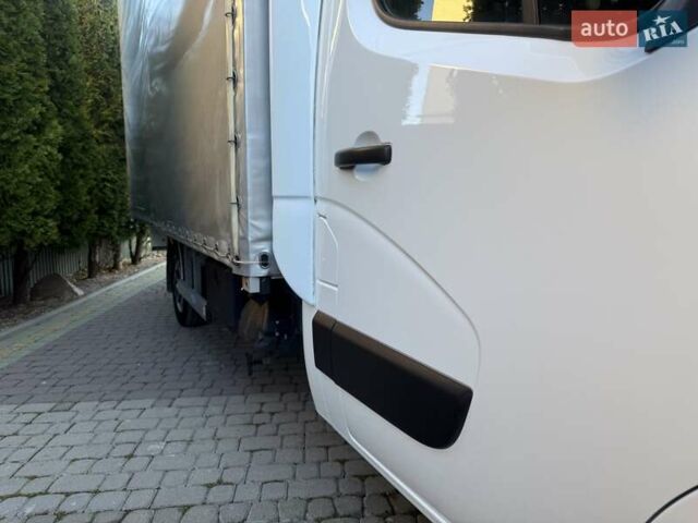 Белый Рено Мастер, объемом двигателя 2.3 л и пробегом 244 тыс. км за 18200 $, фото 11 на Automoto.ua