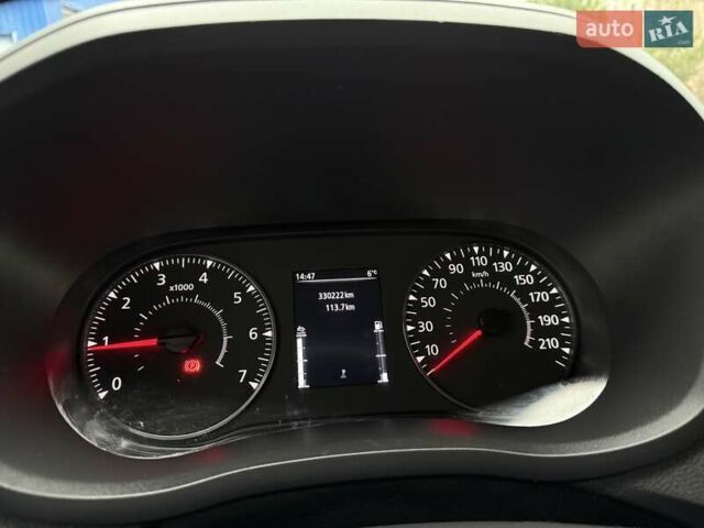 Білий Рено Мастєр, об'ємом двигуна 2.3 л та пробігом 330 тис. км за 19500 $, фото 74 на Automoto.ua