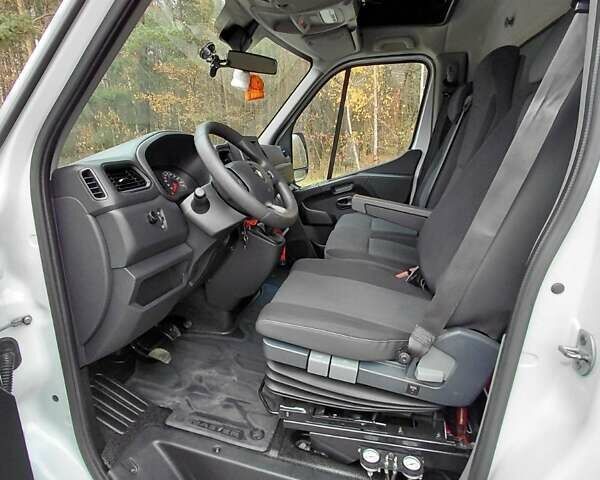 Білий Рено Мастєр, об'ємом двигуна 2.3 л та пробігом 368 тис. км за 18999 $, фото 34 на Automoto.ua