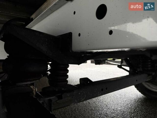 Білий Рено Мастєр, об'ємом двигуна 2.3 л та пробігом 330 тис. км за 19500 $, фото 38 на Automoto.ua