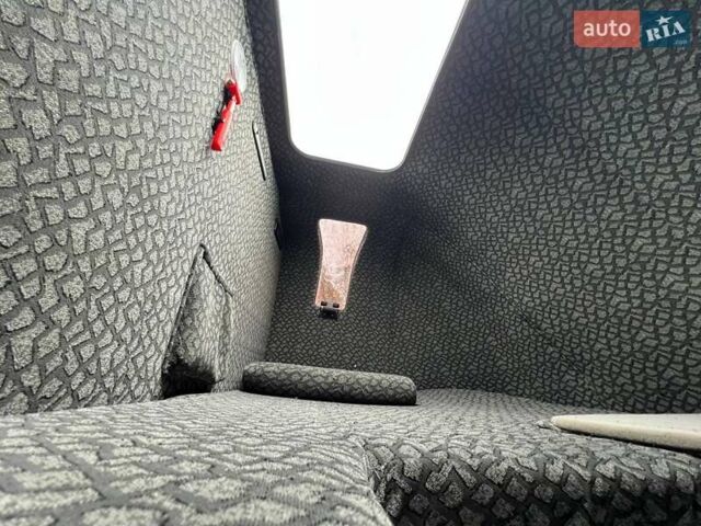 Білий Рено Мастєр, об'ємом двигуна 2.3 л та пробігом 347 тис. км за 20500 $, фото 90 на Automoto.ua