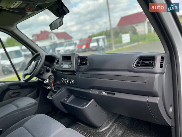 Білий Рено Мастєр, об'ємом двигуна 2.3 л та пробігом 290 тис. км за 22500 $, фото 31 на Automoto.ua