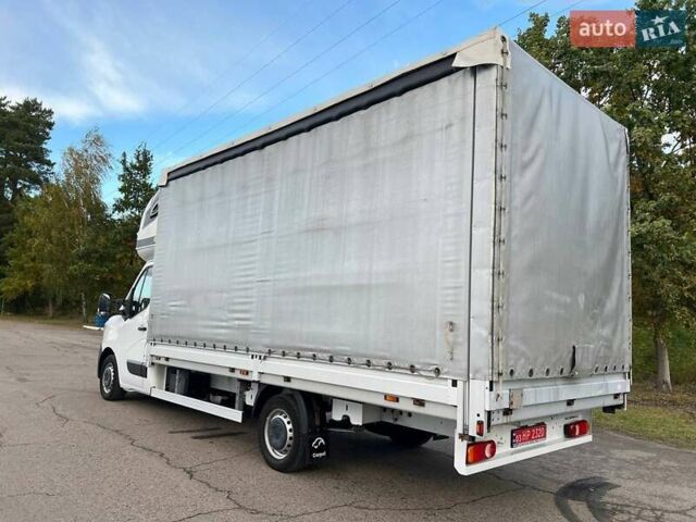 Белый Рено Мастер, объемом двигателя 2.3 л и пробегом 312 тыс. км за 22500 $, фото 1 на Automoto.ua