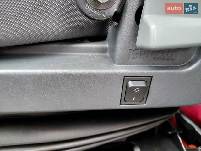 Білий Рено Мастєр, об'ємом двигуна 2.3 л та пробігом 368 тис. км за 18999 $, фото 39 на Automoto.ua