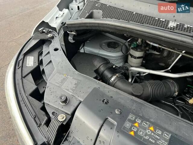 Белый Рено Мастер, объемом двигателя 2.3 л и пробегом 308 тыс. км за 20750 $, фото 95 на Automoto.ua