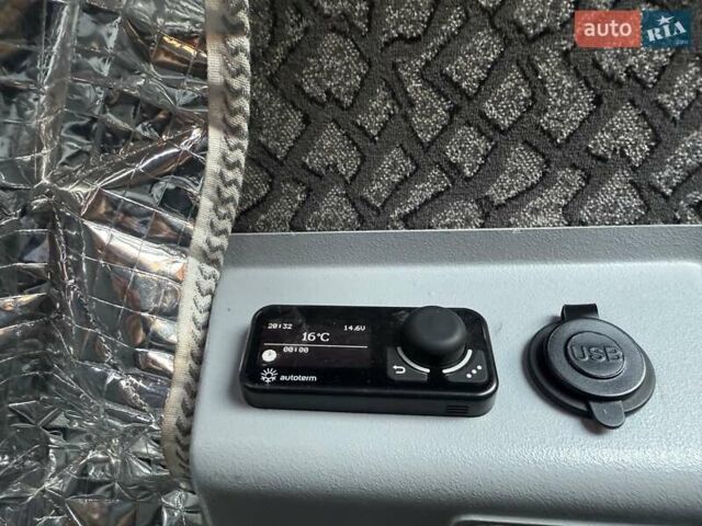 Белый Рено Мастер, объемом двигателя 2.3 л и пробегом 244 тыс. км за 18200 $, фото 87 на Automoto.ua