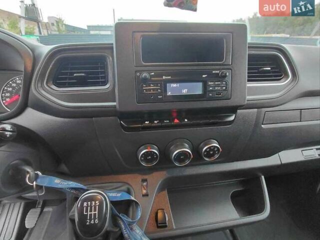 Білий Рено Мастєр, об'ємом двигуна 2.3 л та пробігом 286 тис. км за 19999 $, фото 39 на Automoto.ua