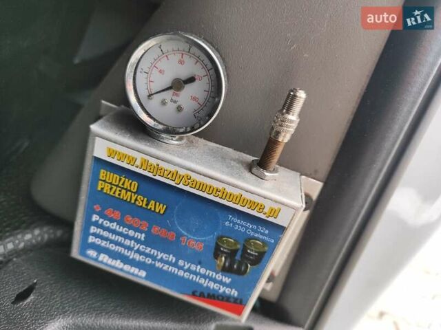 Білий Рено Мастєр, об'ємом двигуна 2.3 л та пробігом 283 тис. км за 19999 $, фото 18 на Automoto.ua