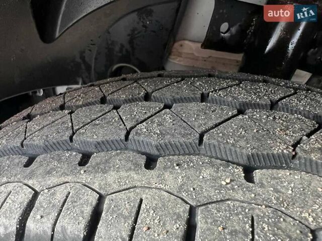 Белый Рено Мастер, объемом двигателя 2.3 л и пробегом 330 тыс. км за 21999 $, фото 37 на Automoto.ua