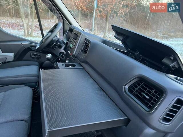 Білий Рено Мастєр, об'ємом двигуна 2.3 л та пробігом 291 тис. км за 21700 $, фото 51 на Automoto.ua