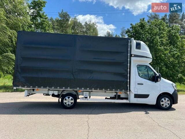 Белый Рено Мастер, объемом двигателя 2.3 л и пробегом 330 тыс. км за 20999 $, фото 56 на Automoto.ua