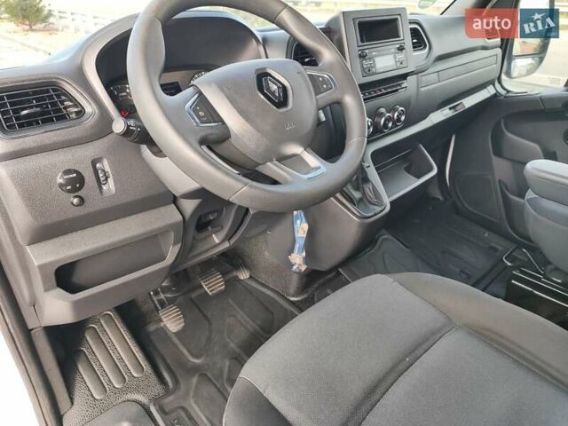 Белый Рено Мастер, объемом двигателя 2.3 л и пробегом 283 тыс. км за 19999 $, фото 39 на Automoto.ua