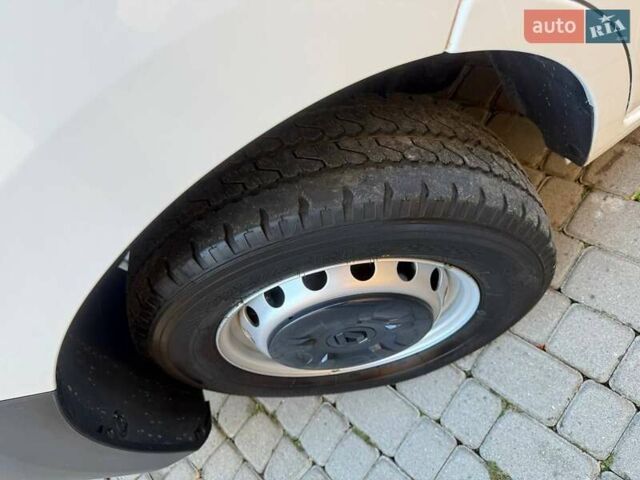 Білий Рено Мастєр, об'ємом двигуна 2.3 л та пробігом 245 тис. км за 19299 $, фото 82 на Automoto.ua