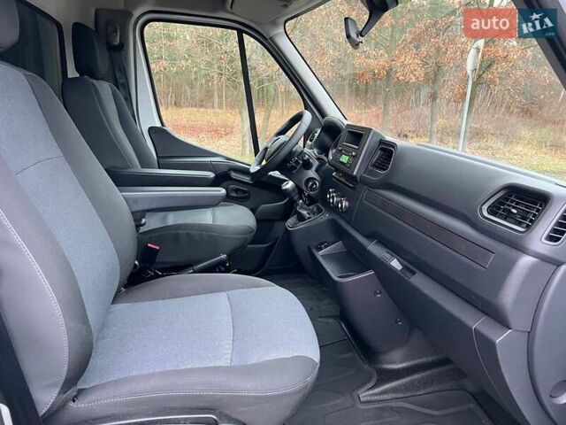 Білий Рено Мастєр, об'ємом двигуна 2.3 л та пробігом 347 тис. км за 20500 $, фото 86 на Automoto.ua