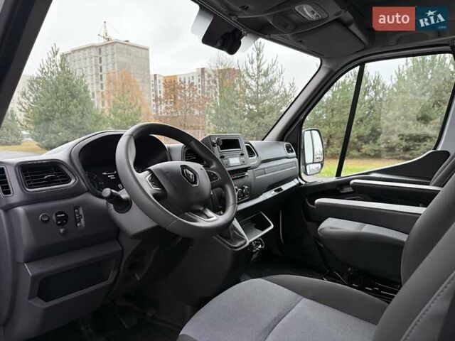 Белый Рено Мастер, объемом двигателя 2.3 л и пробегом 290 тыс. км за 19950 $, фото 48 на Automoto.ua