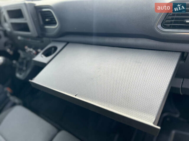 Білий Рено Мастєр, об'ємом двигуна 2.3 л та пробігом 168 тис. км за 21500 $, фото 40 на Automoto.ua