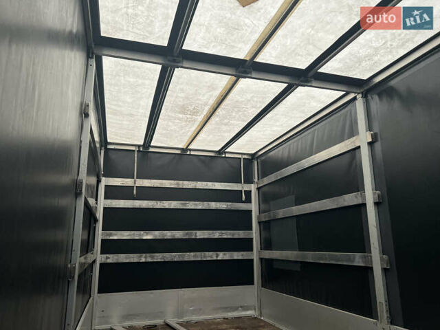 Белый Рено Мастер, объемом двигателя 2.3 л и пробегом 170 тыс. км за 19999 $, фото 18 на Automoto.ua