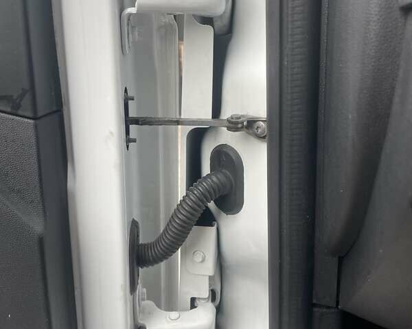 Рено Мастєр 2022 у Ковель на Automoto.ua Білий Рено Мастєр, об'ємом двигуна 2.3 л та пробігом 260 тис. км за 20300 $, фото 52 на Automoto.ua