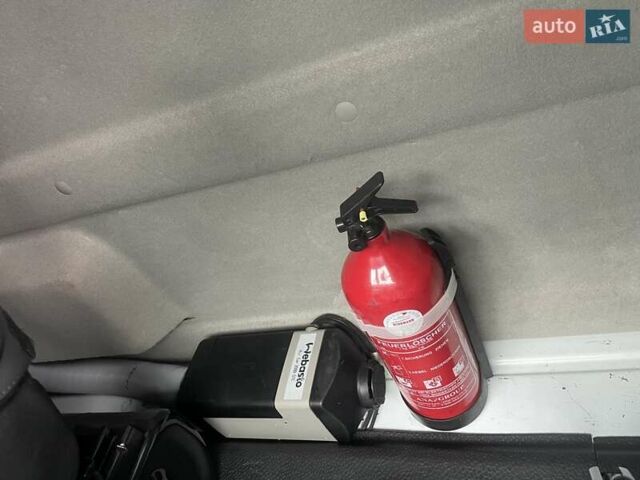 Белый Рено Мастер, объемом двигателя 2.3 л и пробегом 260 тыс. км за 19899 $, фото 21 на Automoto.ua