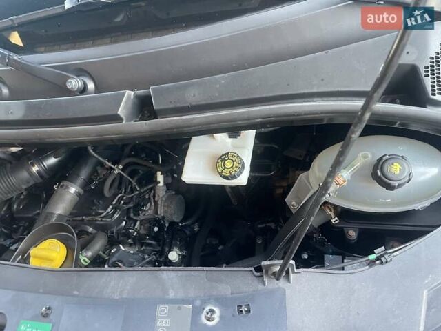 Білий Рено Мастєр, об'ємом двигуна 2.3 л та пробігом 259 тис. км за 20700 $, фото 43 на Automoto.ua