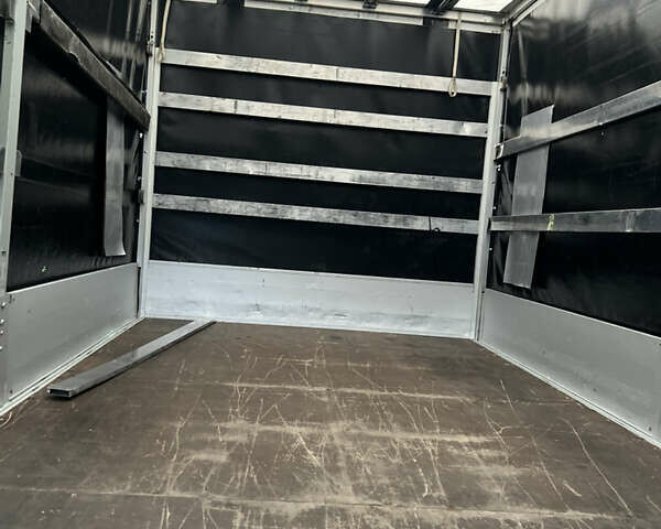 Белый Рено Мастер, объемом двигателя 2.3 л и пробегом 210 тыс. км за 22500 $, фото 46 на Automoto.ua