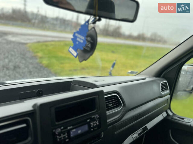 Белый Рено Мастер, объемом двигателя 2.3 л и пробегом 171 тыс. км за 17900 $, фото 37 на Automoto.ua