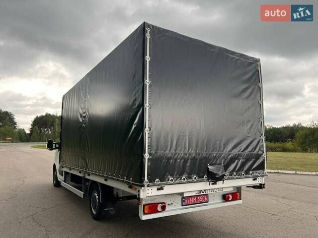 Белый Рено Мастер, объемом двигателя 2.3 л и пробегом 280 тыс. км за 21999 $, фото 20 на Automoto.ua