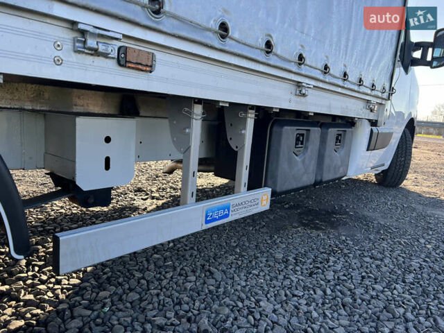 Белый Рено Мастер, объемом двигателя 2.3 л и пробегом 170 тыс. км за 19900 $, фото 22 на Automoto.ua