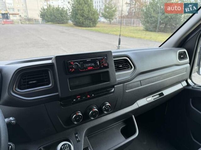 Білий Рено Мастєр, об'ємом двигуна 2.3 л та пробігом 303 тис. км за 20499 $, фото 28 на Automoto.ua