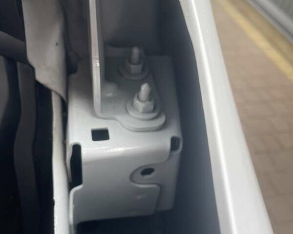 Білий Рено Мастєр, об'ємом двигуна 2.3 л та пробігом 259 тис. км за 20700 $, фото 50 на Automoto.ua