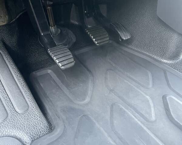 Білий Рено Мастєр, об'ємом двигуна 2.3 л та пробігом 259 тис. км за 20700 $, фото 24 на Automoto.ua