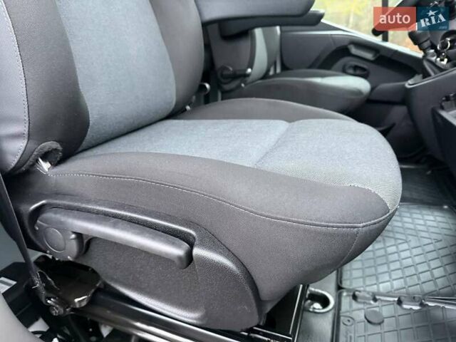 Білий Рено Мастєр, об'ємом двигуна 2.3 л та пробігом 315 тис. км за 22500 $, фото 17 на Automoto.ua