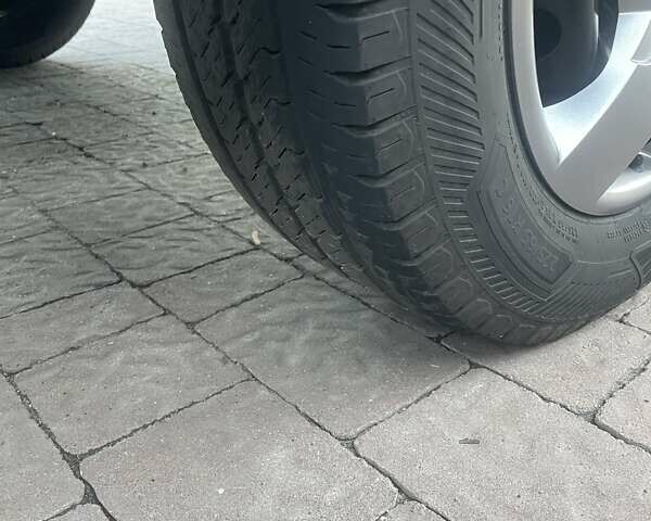 Білий Рено Мастєр, об'ємом двигуна 2.3 л та пробігом 259 тис. км за 20700 $, фото 46 на Automoto.ua