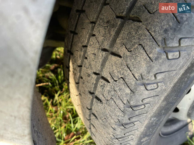 Білий Рено Мастєр, об'ємом двигуна 2.3 л та пробігом 530 тис. км за 22000 $, фото 4 на Automoto.ua