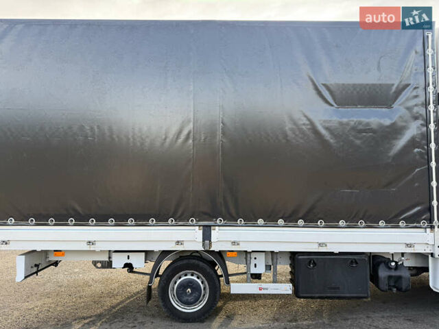 Белый Рено Мастер, объемом двигателя 2.3 л и пробегом 320 тыс. км за 19900 $, фото 4 на Automoto.ua