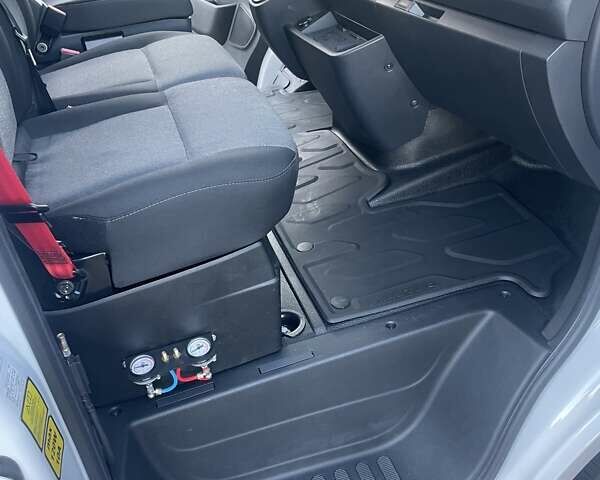 Білий Рено Мастєр, об'ємом двигуна 2.3 л та пробігом 259 тис. км за 20700 $, фото 26 на Automoto.ua