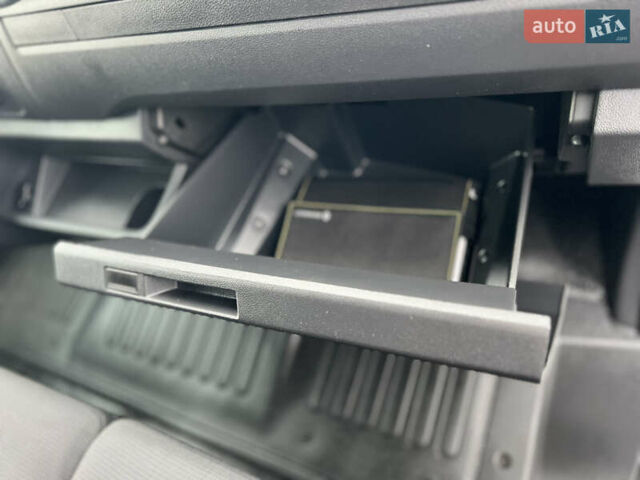 Білий Рено Мастєр, об'ємом двигуна 2.3 л та пробігом 210 тис. км за 21900 $, фото 33 на Automoto.ua