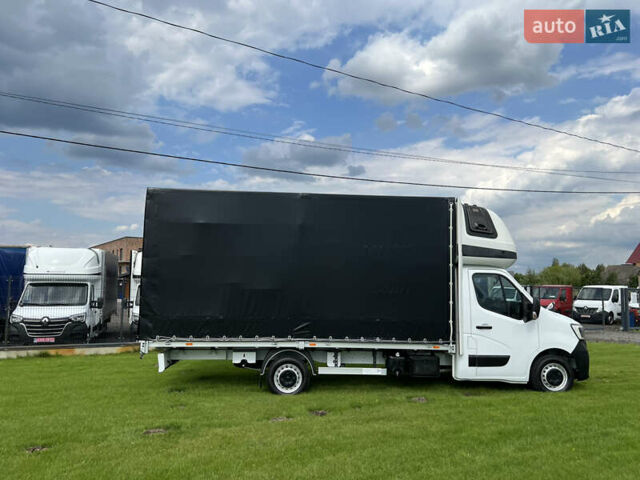 Белый Рено Мастер, объемом двигателя 2.3 л и пробегом 210 тыс. км за 22200 $, фото 4 на Automoto.ua