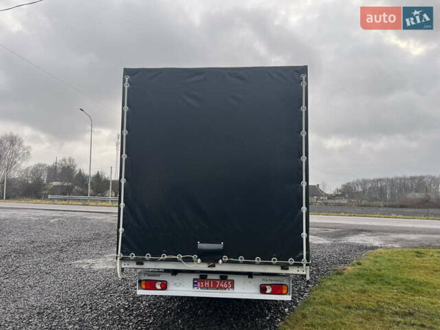 Белый Рено Мастер, объемом двигателя 2.3 л и пробегом 170 тыс. км за 19999 $, фото 8 на Automoto.ua