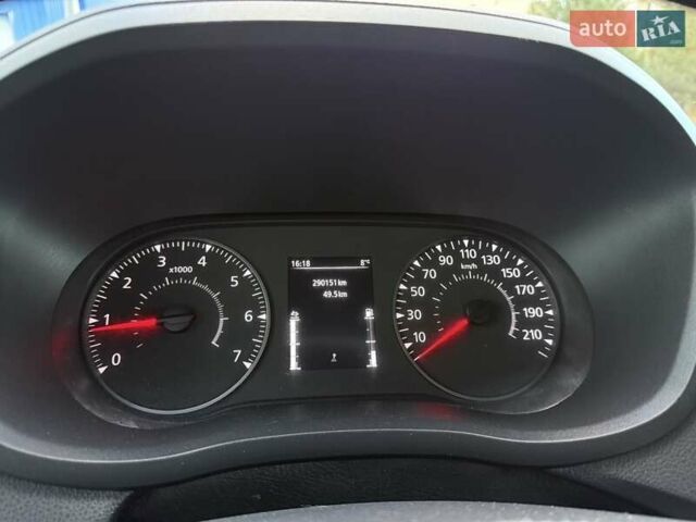 Білий Рено Мастєр, об'ємом двигуна 2.3 л та пробігом 290 тис. км за 21999 $, фото 3 на Automoto.ua