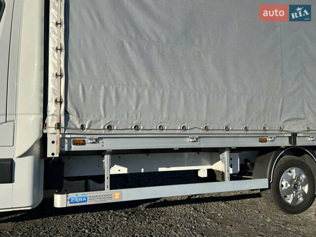 Белый Рено Мастер, объемом двигателя 2.3 л и пробегом 170 тыс. км за 19900 $, фото 10 на Automoto.ua