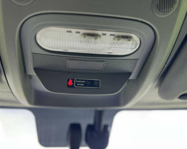Белый Рено Мастер, объемом двигателя 2.3 л и пробегом 210 тыс. км за 22200 $, фото 73 на Automoto.ua
